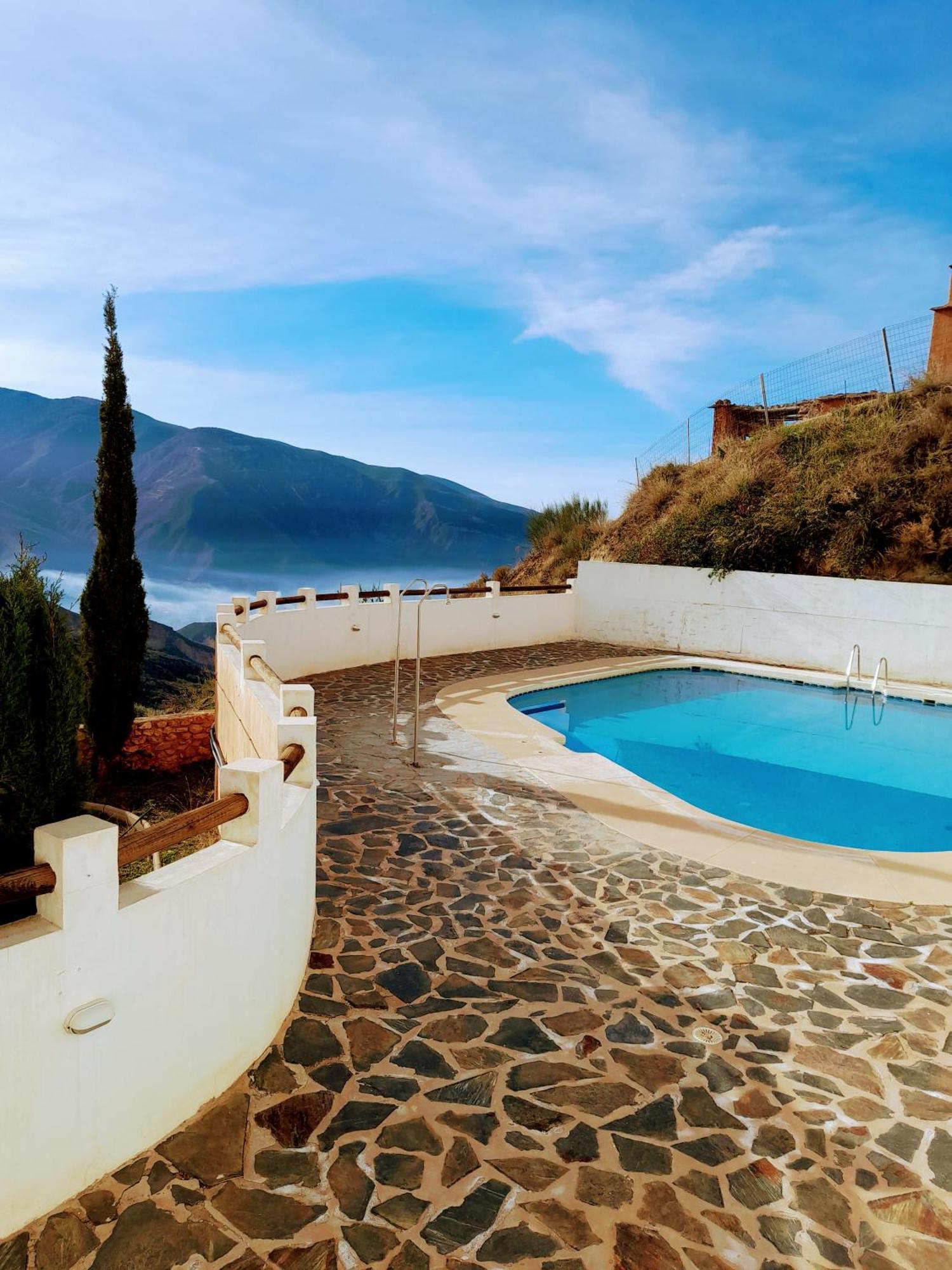 Apartamento Valentino'S- Alpujarra Carataunas Exterior photo